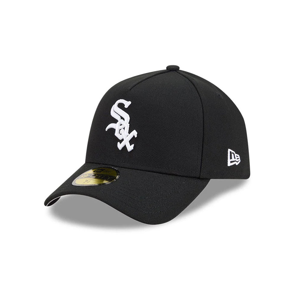 Chicago White Sox MLB Team Side Black New Era 59FORTY A-Frame Fitted Cap, three-quarter view showing the raised white embroidered Sox logo on the front panel, a curved black visor with a gold 59FORTY size sticker.