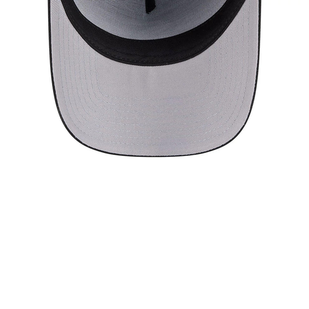 Pictured is this MLB Team Side Chicago White Sox 59FORTY A-Frame Fitted cap in black. 2