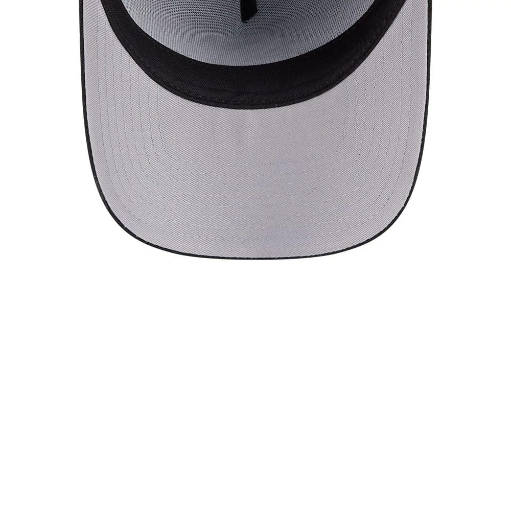 Pictured is this MLB Team Side Chicago White Sox 59FORTY A-Frame Fitted cap in black. 2
