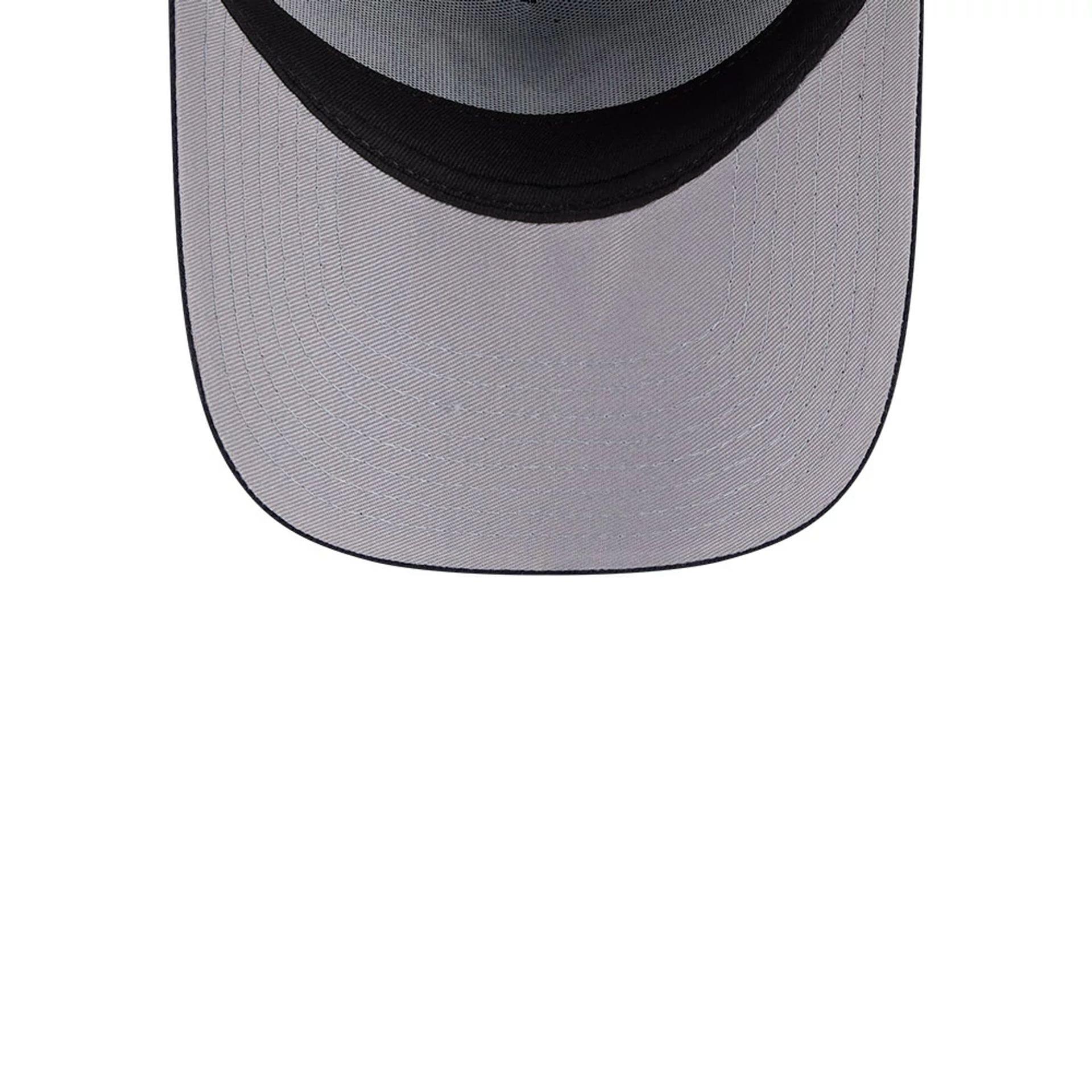 Pictured is this MLB Team Side New York Yankees 59FORTY A-Frame Fitted cap in navy. 2