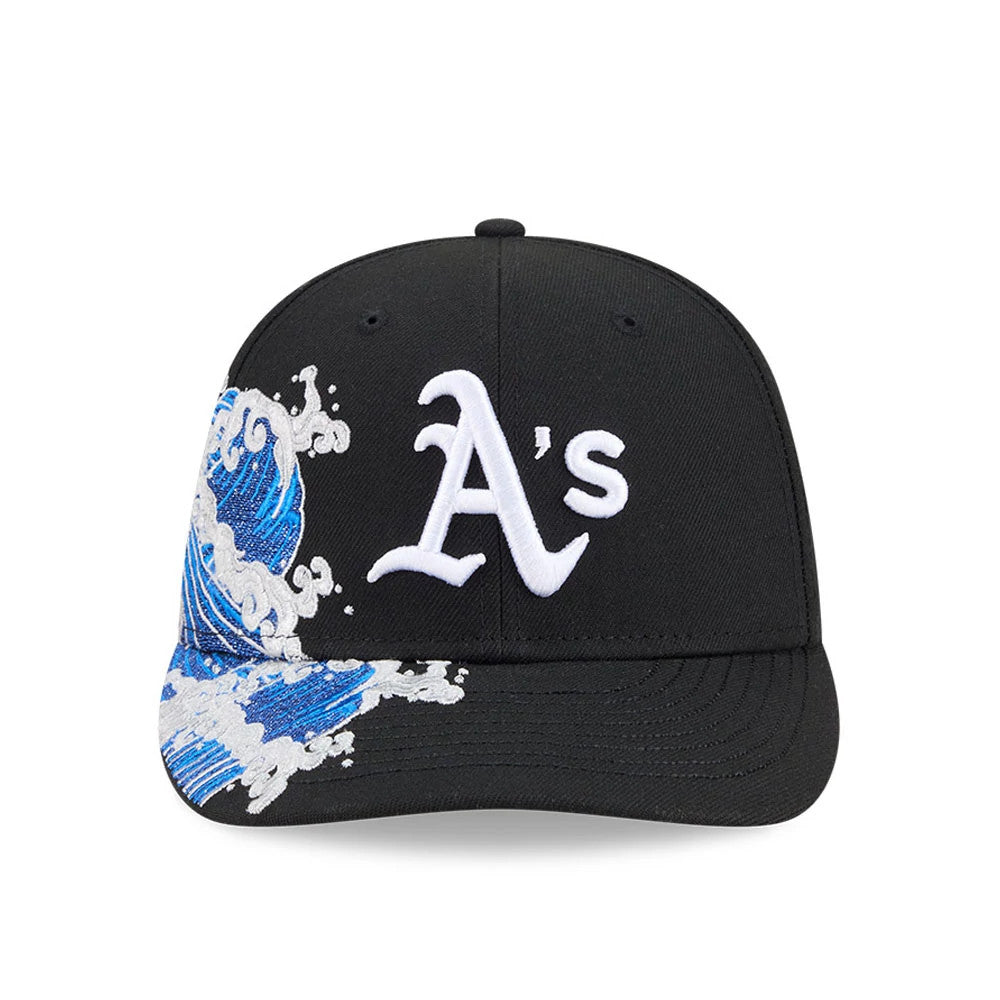 Athletics MLB Vissurf Black New Era 9FIFTY Snapback Adjustable Cap, front view showing a raised white embroidered A’s logo on the black front panel, with detailed blue wave embroidery extending across the right side and upper visor.