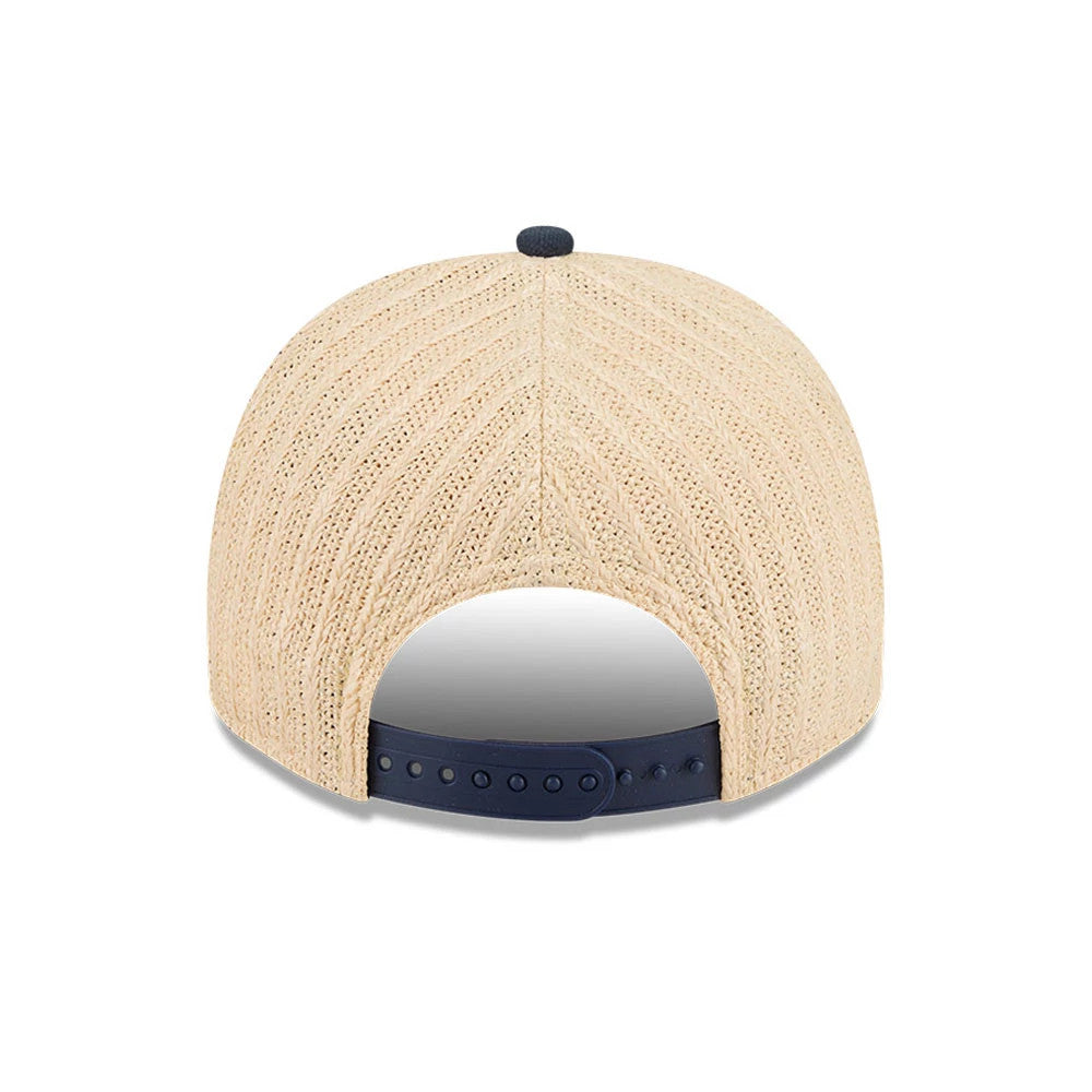 Pictured is this MLB Grained New York Yankees 9FIFTY A-Frame Snapback cap in navy. 7