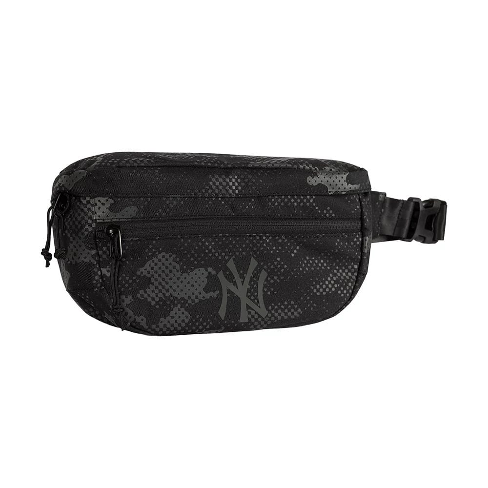 New Era New York Yankees MLB Camo Black Waist Bag, front view showing a grey printed New York Yankees logo centred on the black camo pattern, a zip closure at the top with a pull tab, and an adjustable clip strap on the side.