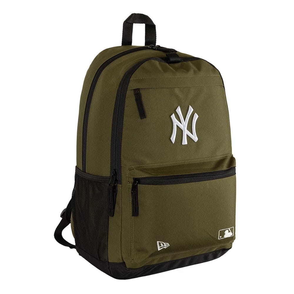 Pictured is this MLB New York Yankees Delaware Backpack in Dark Green. 3