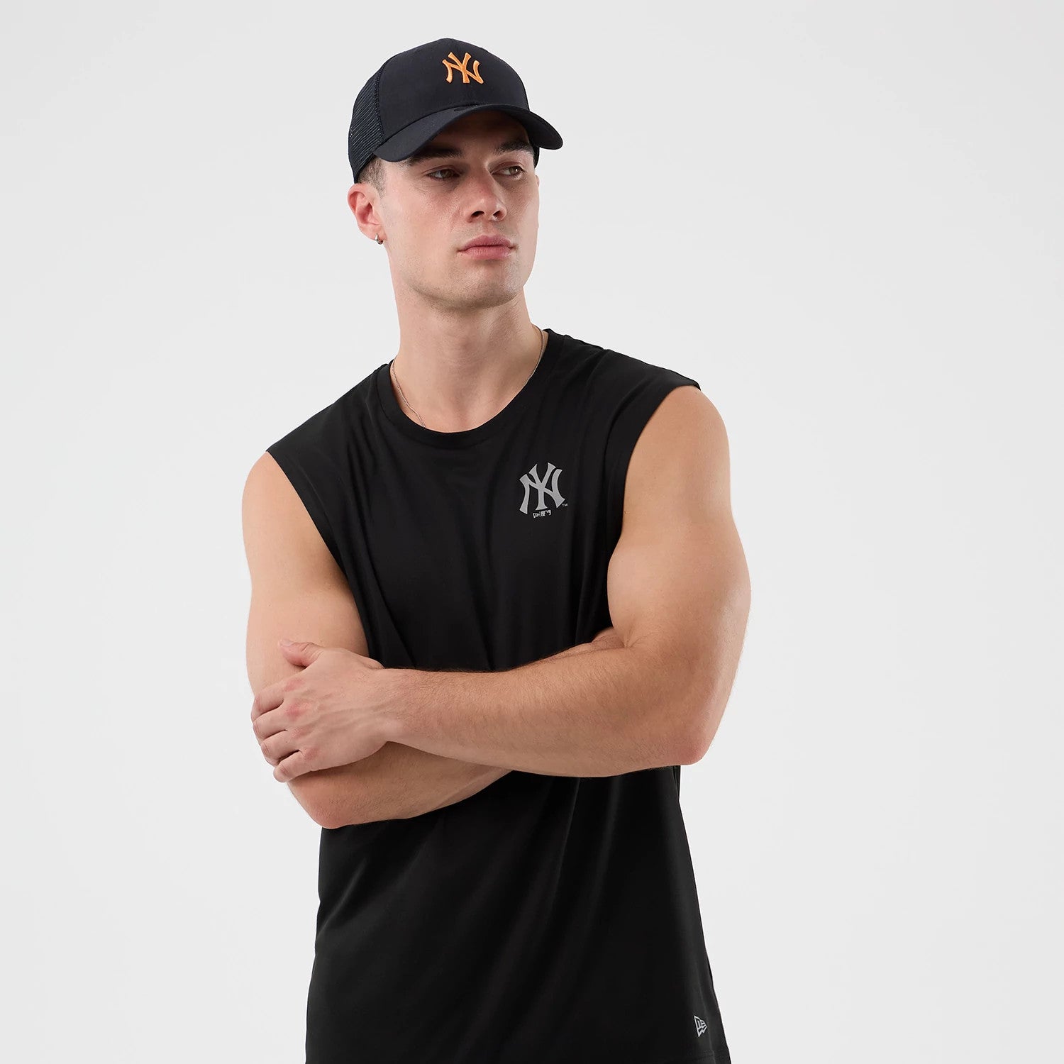 The model is wearing this MLB Core Plus New York Yankees Vest in black. 3