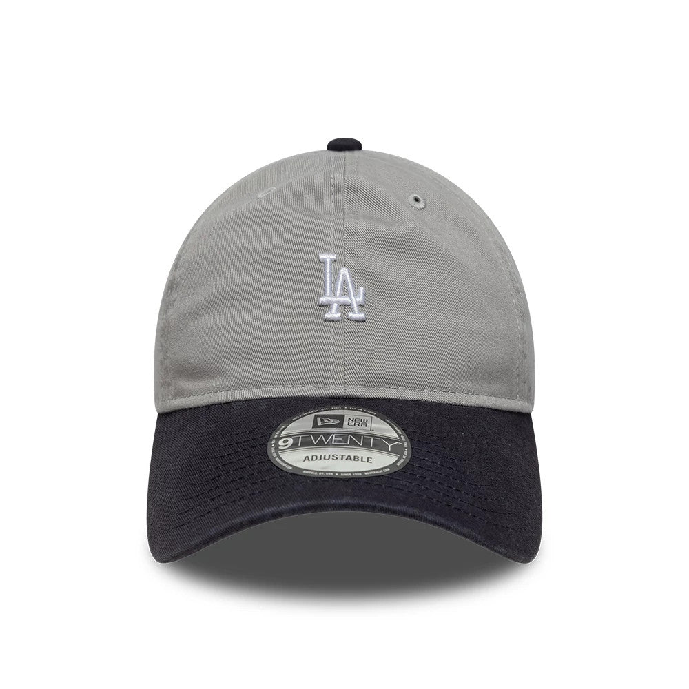 Pictured is this MLB Washed Contrast LA Dodgers 9TWENTY cap in grey. 2