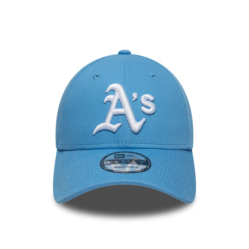 Athletics MLB League Essential Pastel Blue New Era 9FORTY Adjustable Cap, front view showing the raised white embroidered A's logo on the structured pastel blue crown, with a matching pastel blue curved visor and a 9FORTY size sticker.