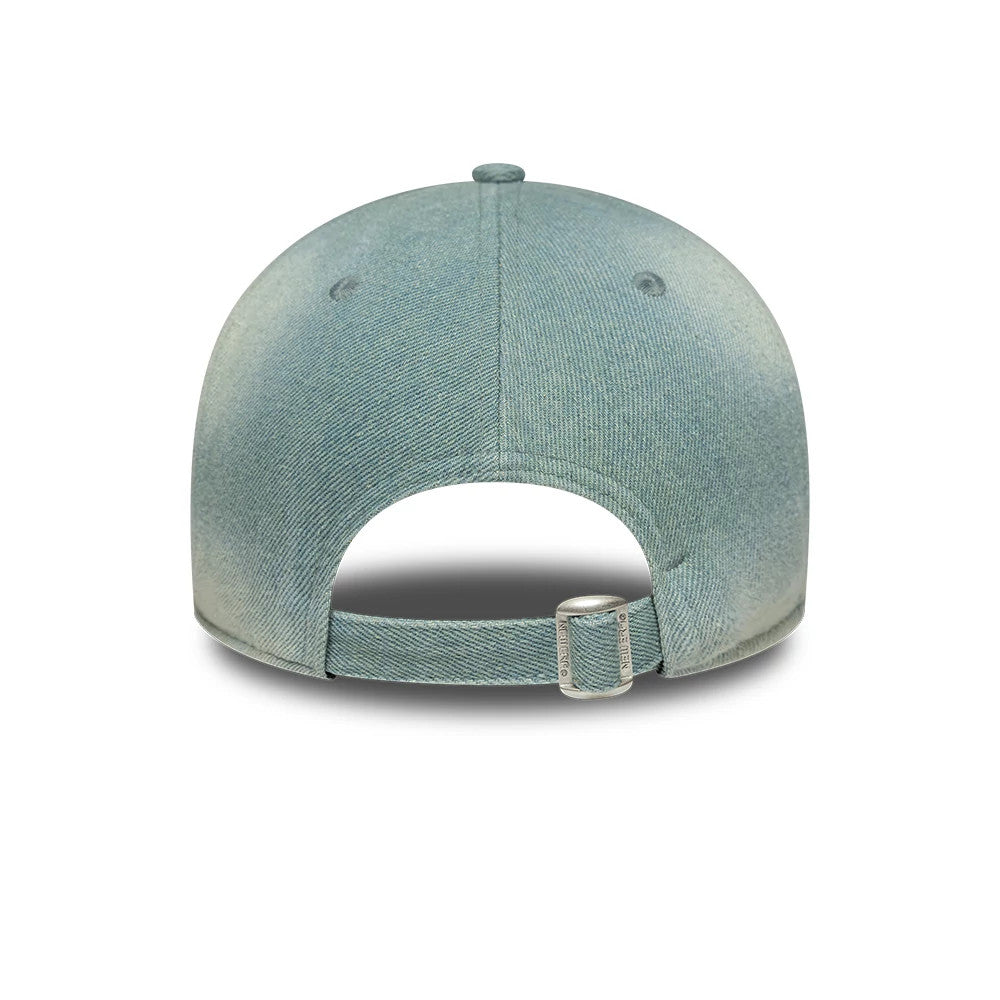Pictured is this Womens MLB Denim LA Dodgers 9TWENTY A-Frame cap in Light Blue. 4