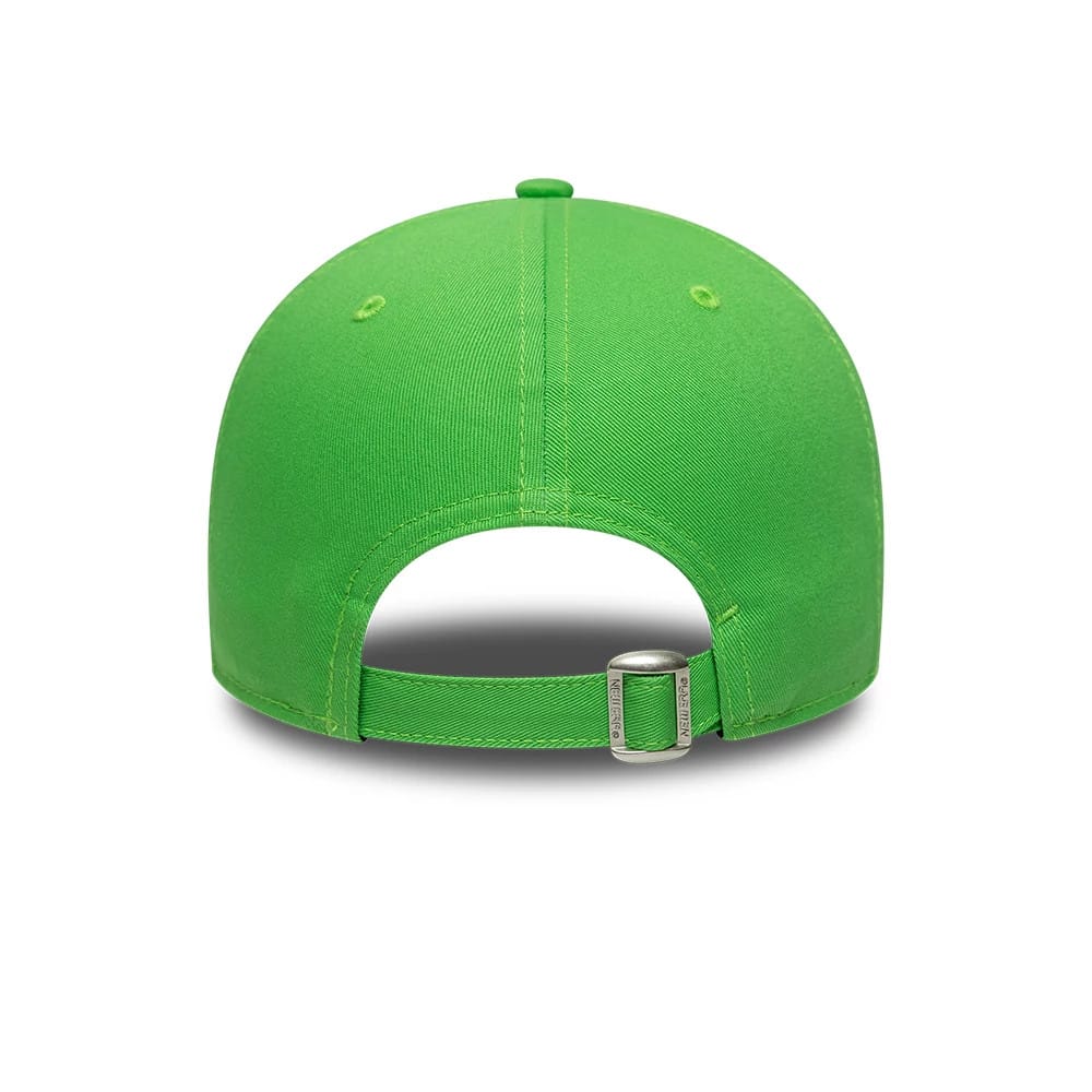 Pictured is this MLB League Essential LA Dodgers 9FORTY cap in open green. 4