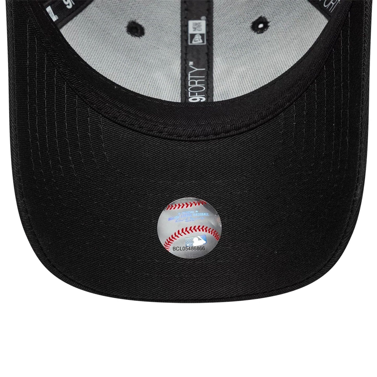 Pictured is this Youth MLB Icon New York Yankees 9FORTY cap in black. 5
