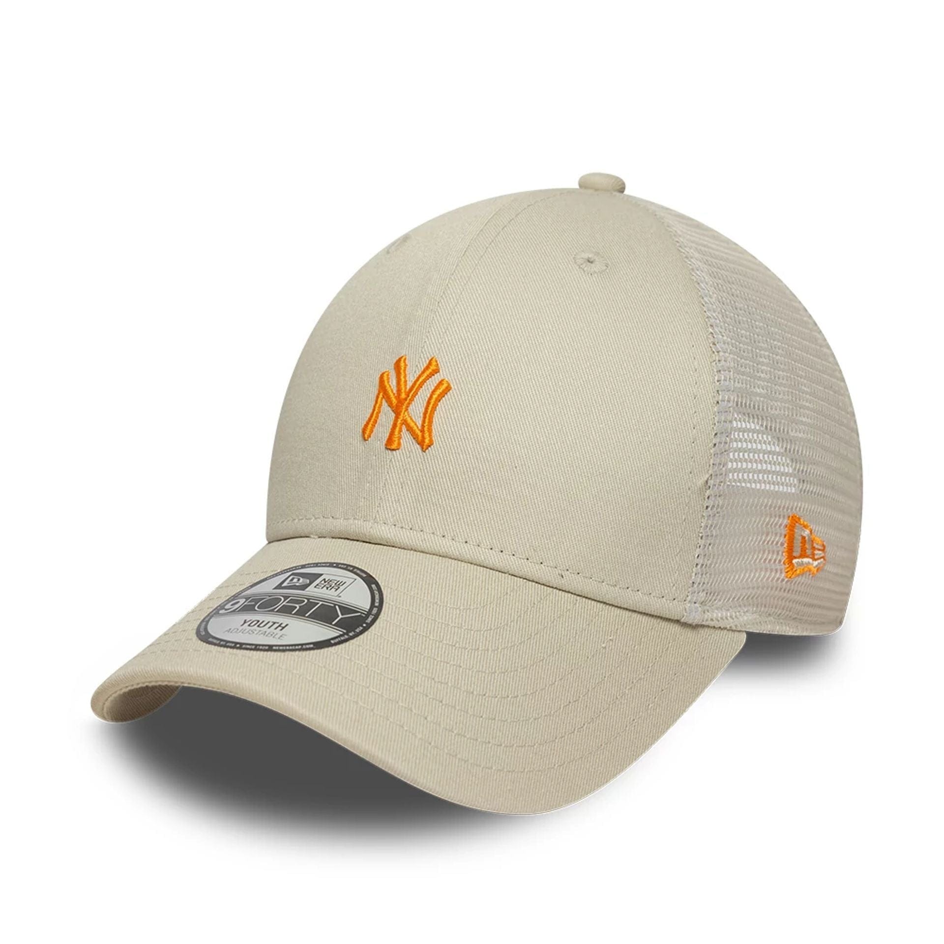 Pictured is this Youth MLB Homefield New York Yankees 9FORTY Trucker cap in Cream. 1