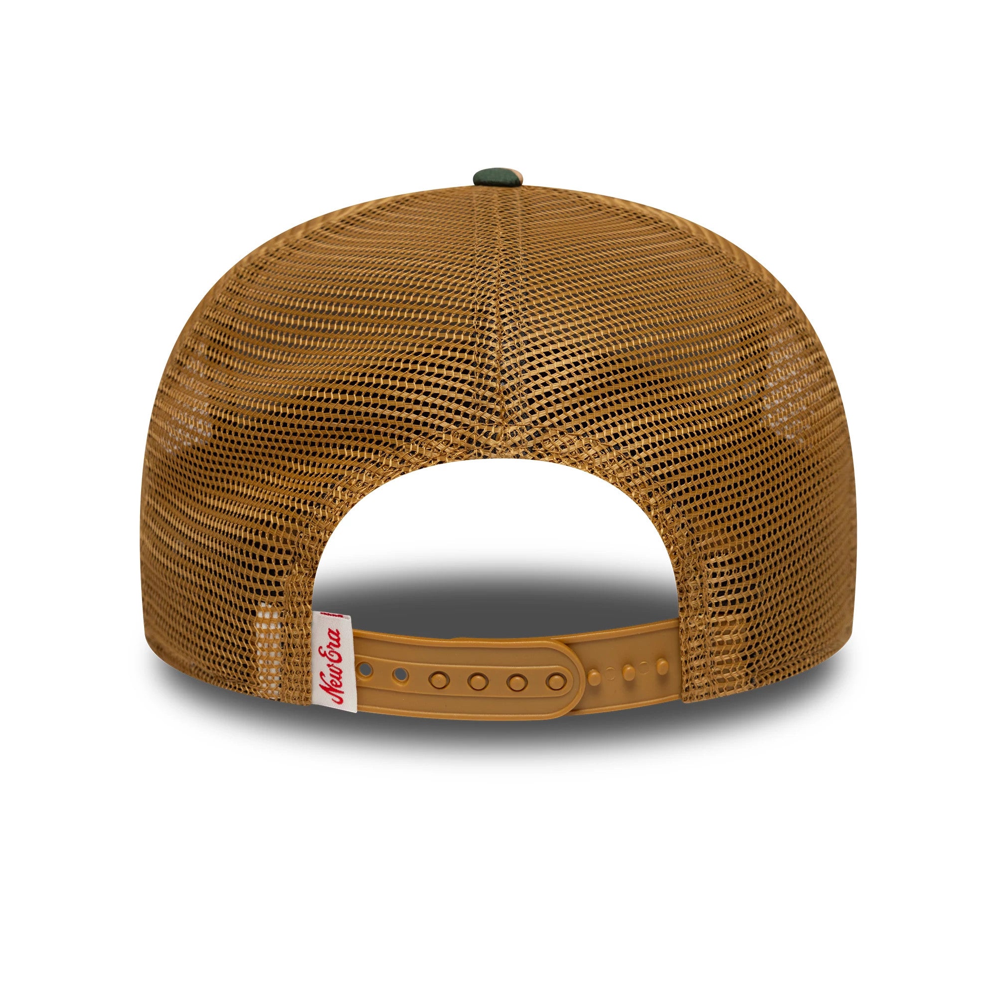 Pictured is this New Era Duck Camo 9FIFTY Snapback cap in beige. 4