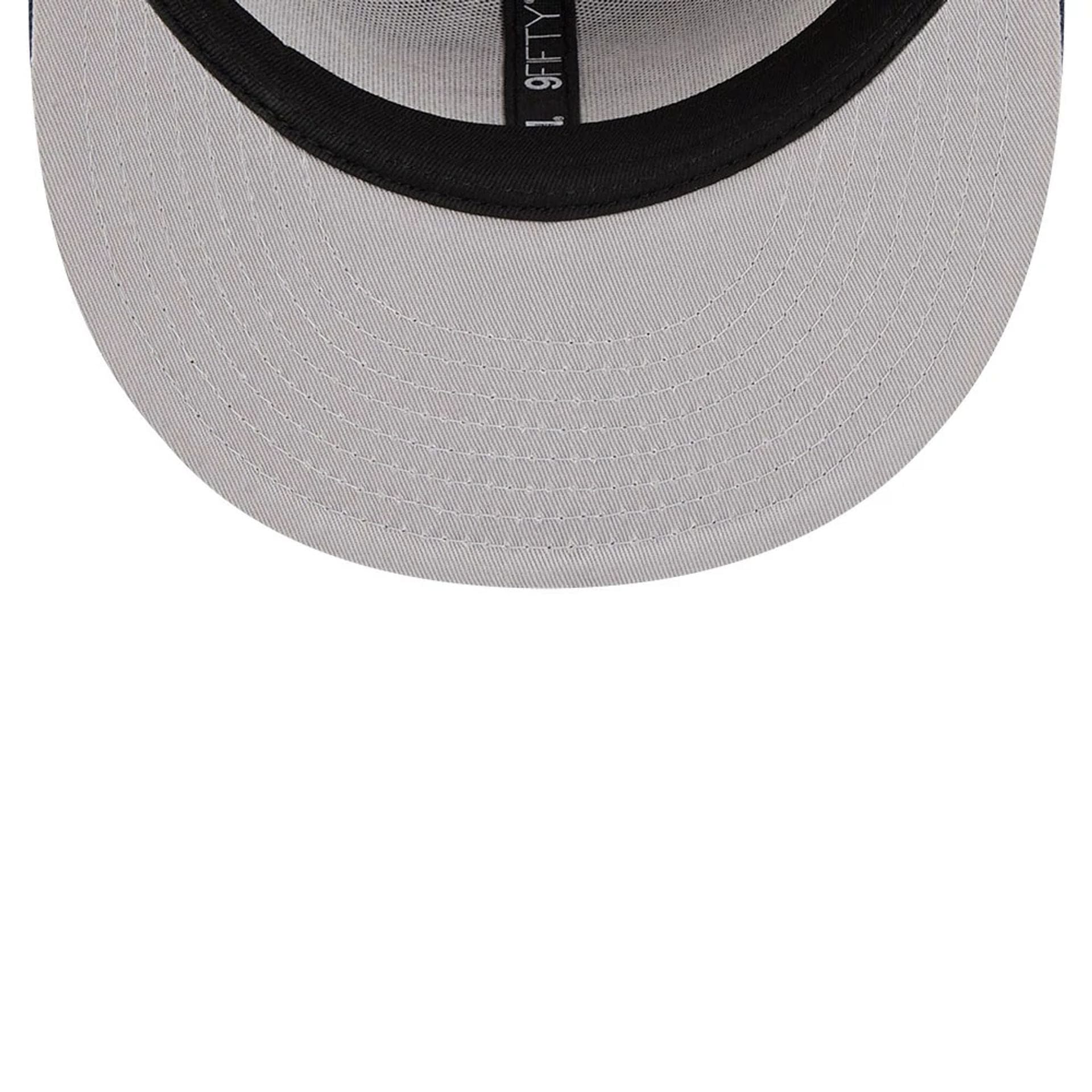 Pictured is this NBA Hardwood Classic All Star Game Denver Nuggets 9FIFTY Snapback cap in dark red. 2