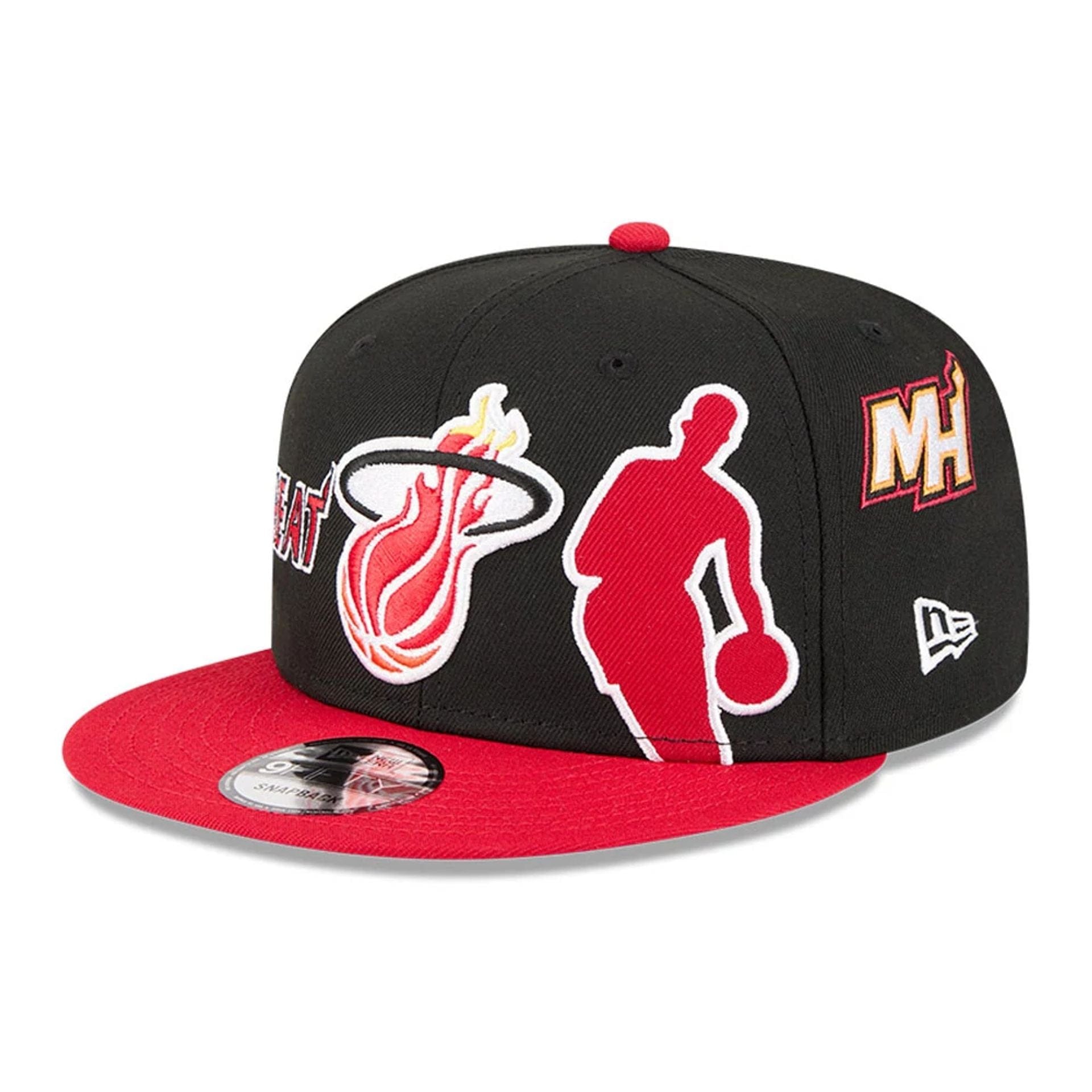 Pictured is this NBA Hardwood Classic All Star Game Miami Heat 9FIFTY Snapback cap in black. 1