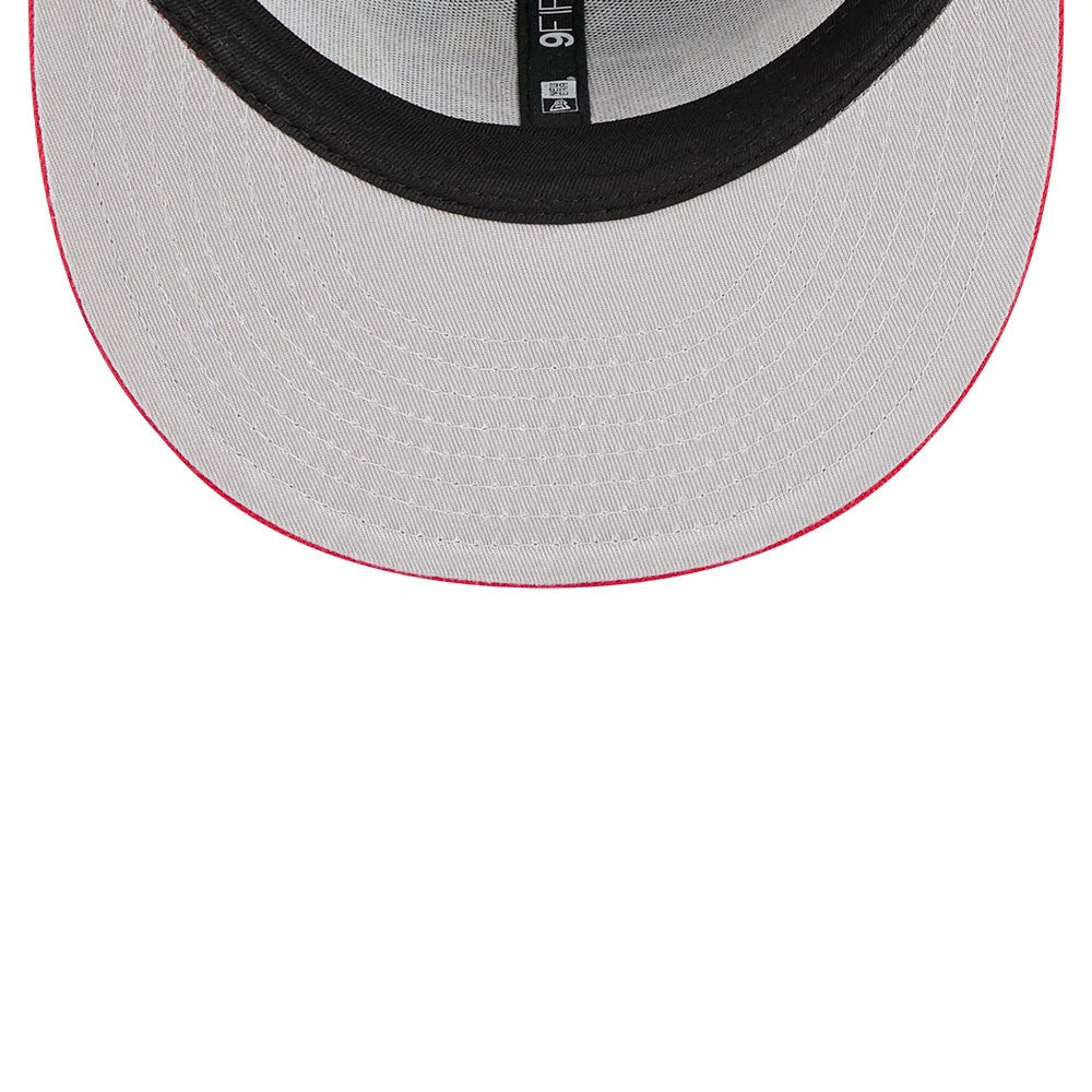 Miami Heat NBA Hardwood Classic ASG Black New Era 9FIFTY Snapback Adjustable Cap, inside view showing a grey undervisor, black inner taping with a 9FIFTY logo and the New Era logo, and a red trim along the visor edge.