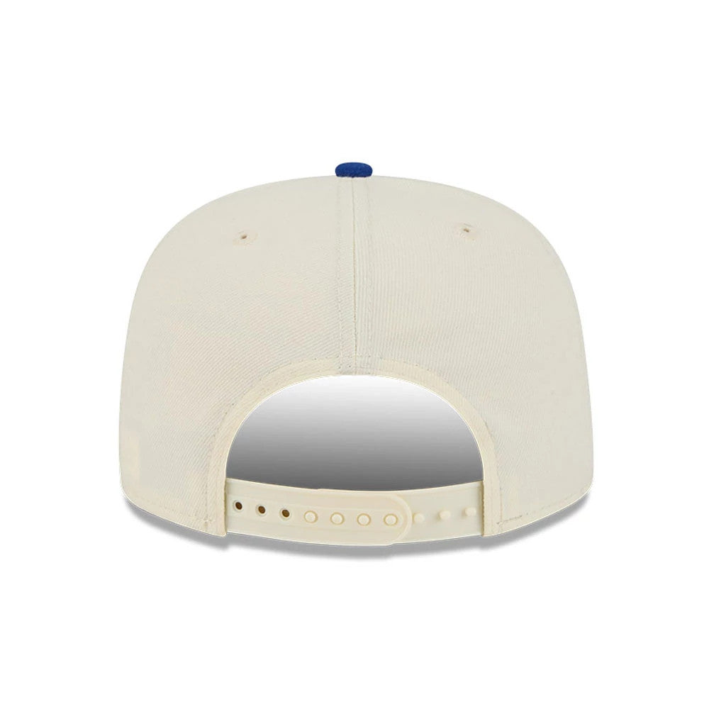 Pictured is this NBA Hardwood Classic All Star Game Chicago Bulls 9FIFTY A-Frame Snapback cap in white. 7