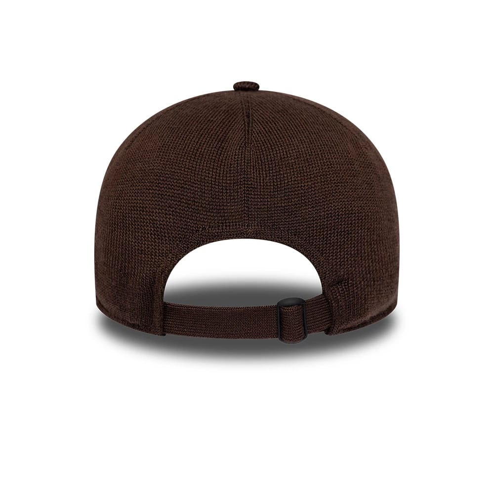 Detroit Tigers MLB Merino Wool Dark Brown New Era 9TWENTY Adjustable Cap, rear view showing a dark brown adjustable strap with buckle closure, knitted texture on the crown, and absence of any back logos or embroidery.