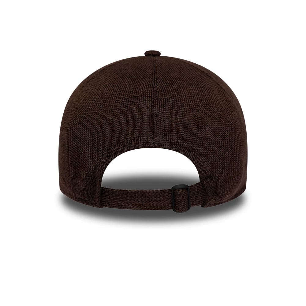 New York Mets MLB Merino Wool Dark Brown New Era 9TWENTY Adjustable Cap, rear view showing the dark brown strap with a buckle closure, seamless dark brown crown, and dark brown top button.