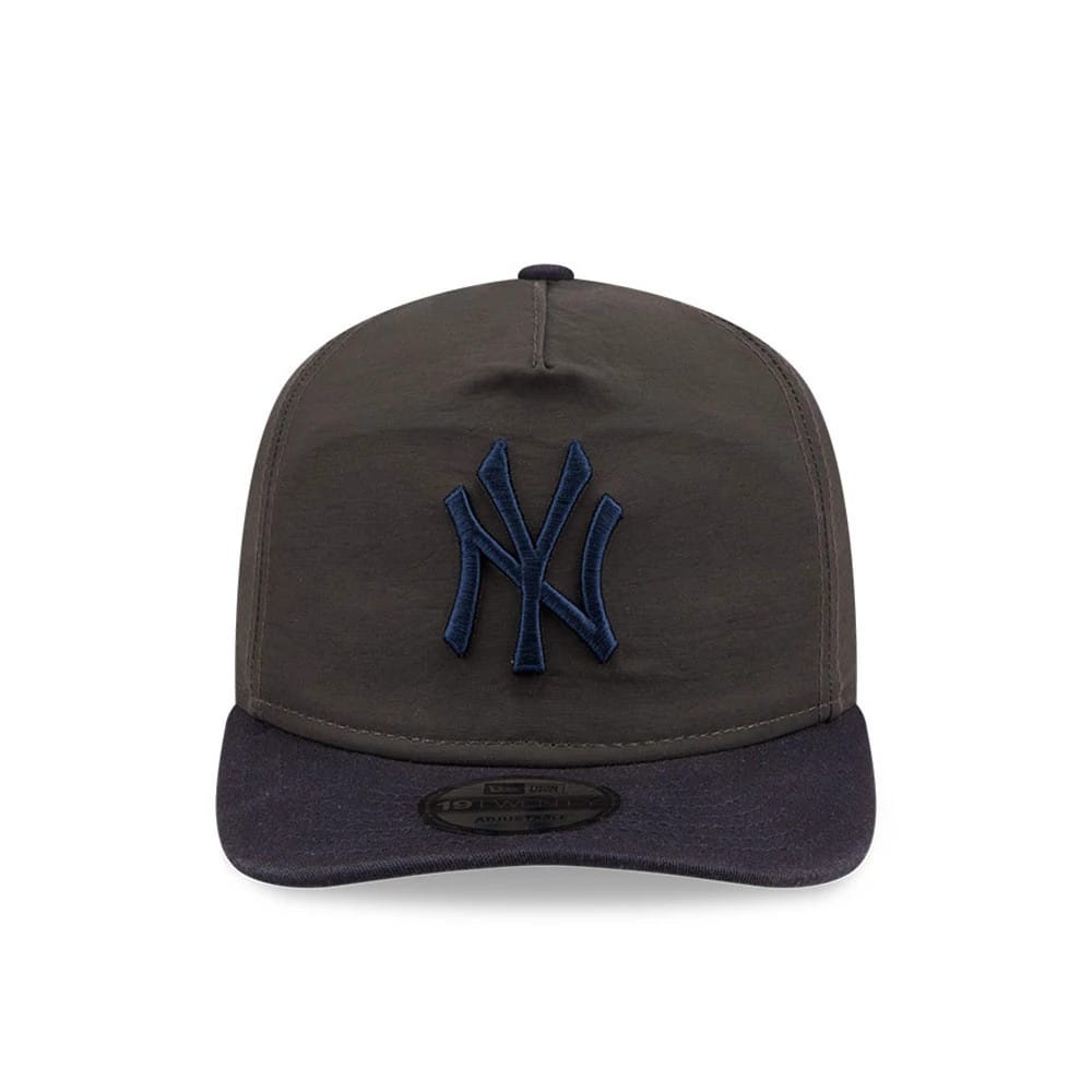 Pictured is this MLB Nylon New York Yankees 19TWENTY cap in Black. 3