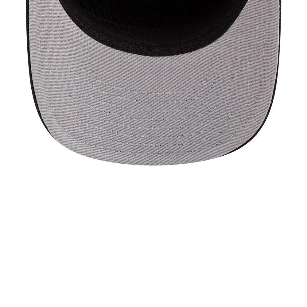 Pictured is this NBA Nylon Chicago Bulls 19TWENTY cap in black. 2