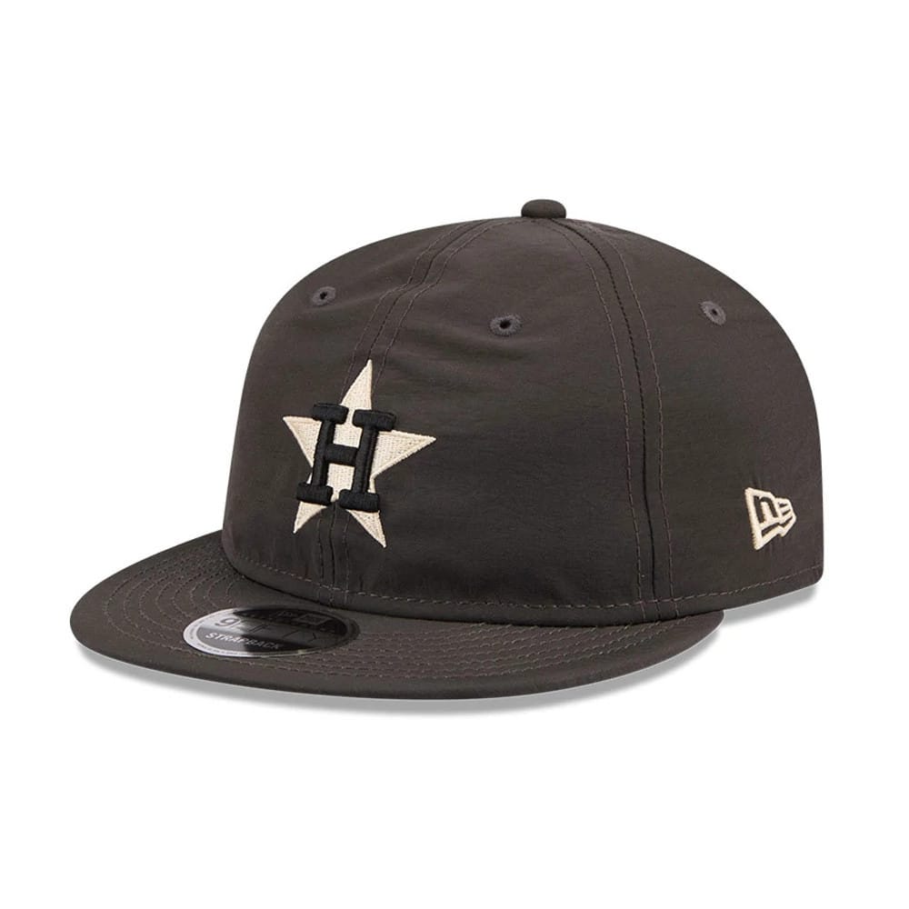 Houston Astros MLB Nylon Black Retro Crown New Era 9FIFTY Adjustable Cap, three-quarter view showing a cream star logo with a black H on the front panel, a black flat visor with a 9FIFTY size sticker, and the New Era flag logo on the left side.