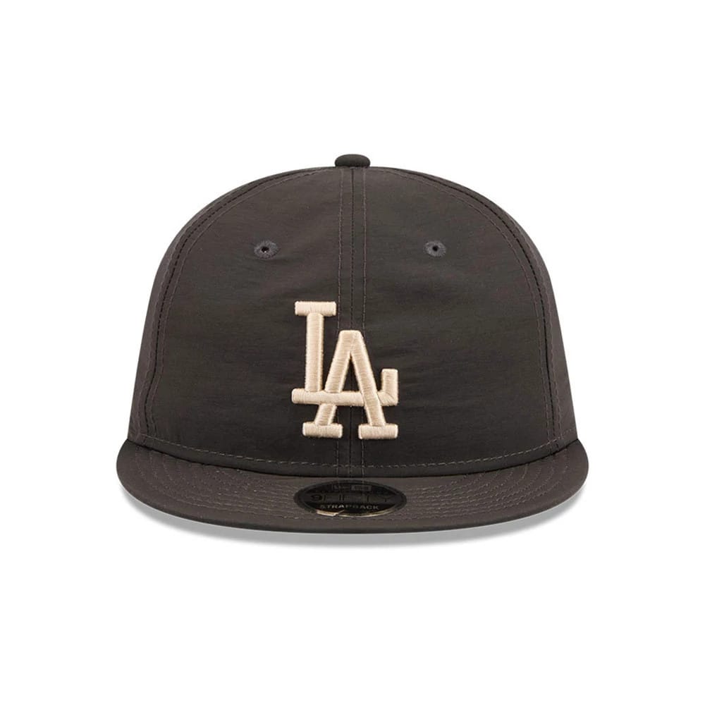 LA Dodgers MLB Nylon Black Retro Crown New Era 9FIFTY Adjustable Cap, front view showing the raised embroidered cream LA logo on the front panel, with a flat black visor and a 9FIFTY size sticker centrally placed on the visor.