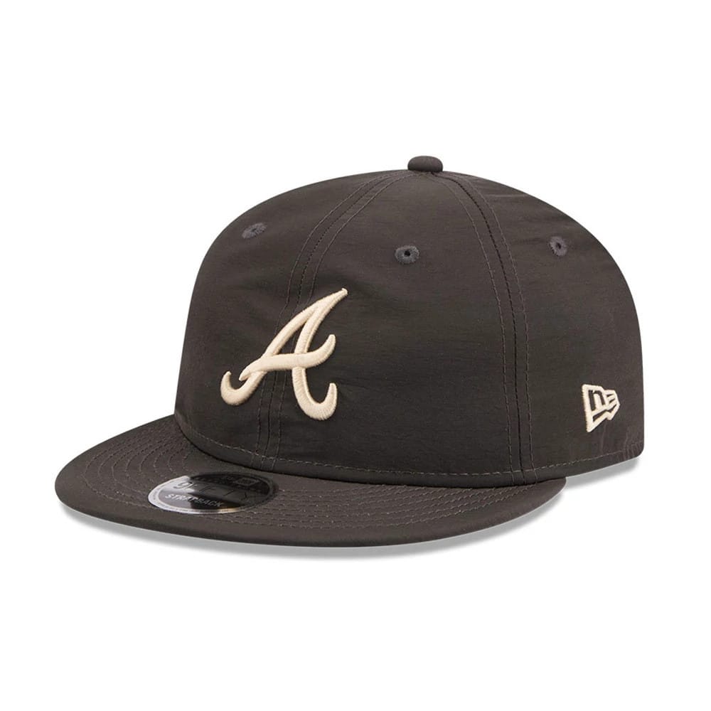 Atlanta Braves MLB Nylon Black Retro Crown New Era 9FIFTY Adjustable Cap, three-quarter view showing the raised cream embroidered A logo on the front panel, with a flat black visor and a New Era flag logo on the left side.