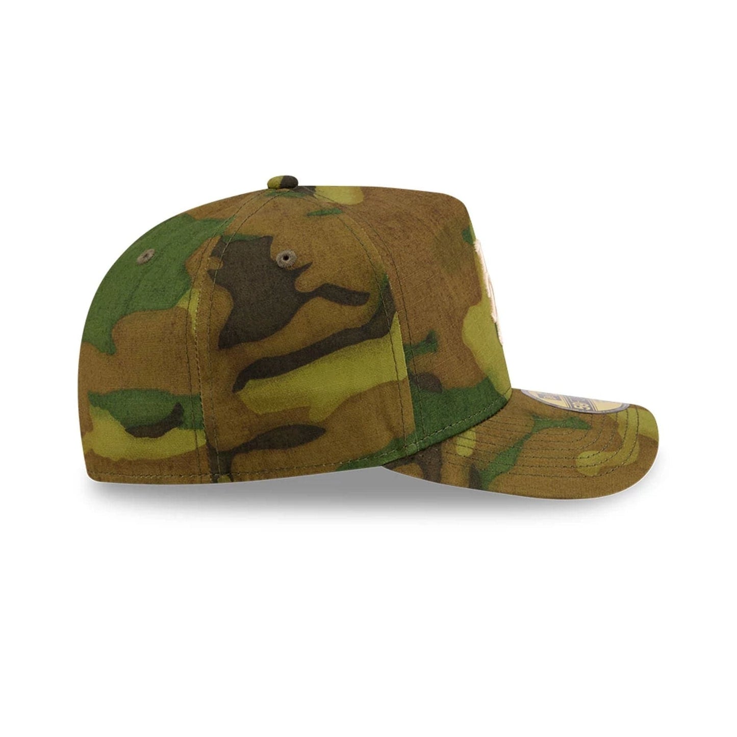 Pictured is this MLB Ripstop New York Mets 59FORTY A-Frame Fitted cap in camo. 7