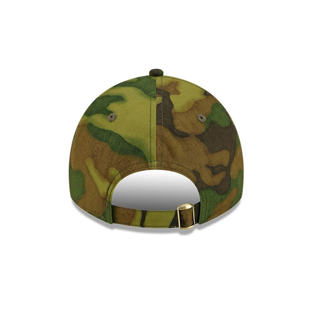 Houston Astros MLB Ripstop Camo New Era 9TWENTY Adjustable Cap, rear view showing the camo-patterned design across the back panels with two eyelets, an open arch above the adjustable strap, and a gold buckle for size adjustment.