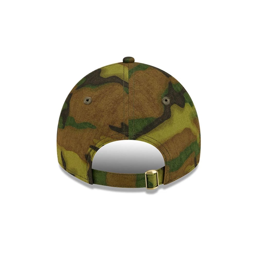 Detroit Tigers MLB Ripstop Camo New Era 9TWENTY Adjustable Cap, rear view showing the camo pattern on the unstructured crown, an adjustable strap with a buckle, and two embroidered eyelets for added design detail.