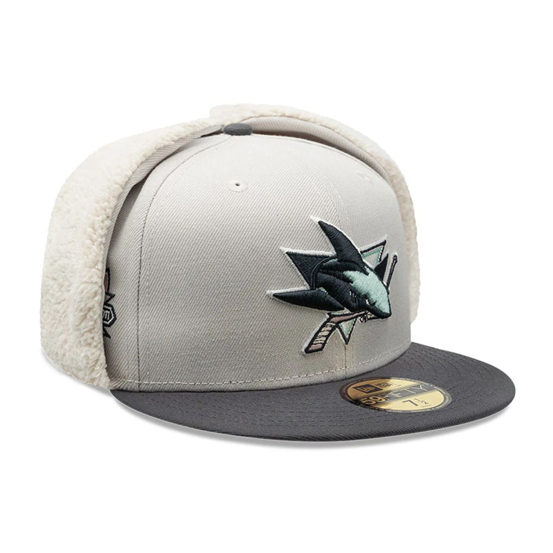 Pictured is this NHL Patch San Jose Sharks Dogear 59FIFTY Fitted cap in light beige. 1