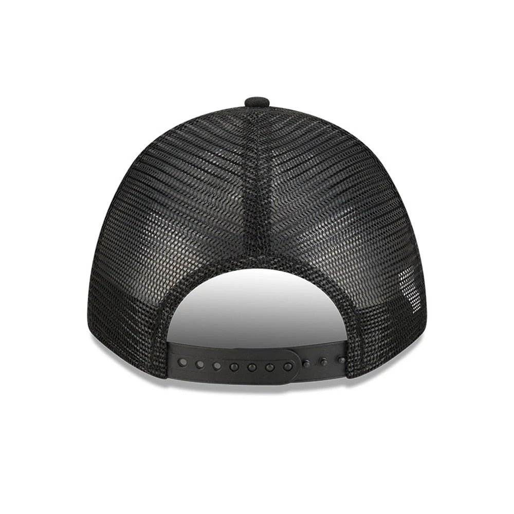 Pictured is this NHL Stanley Cup Champions New York Islanders 9FORTY M-Crown A-Frame Trucker Adjustable cap in black. 7