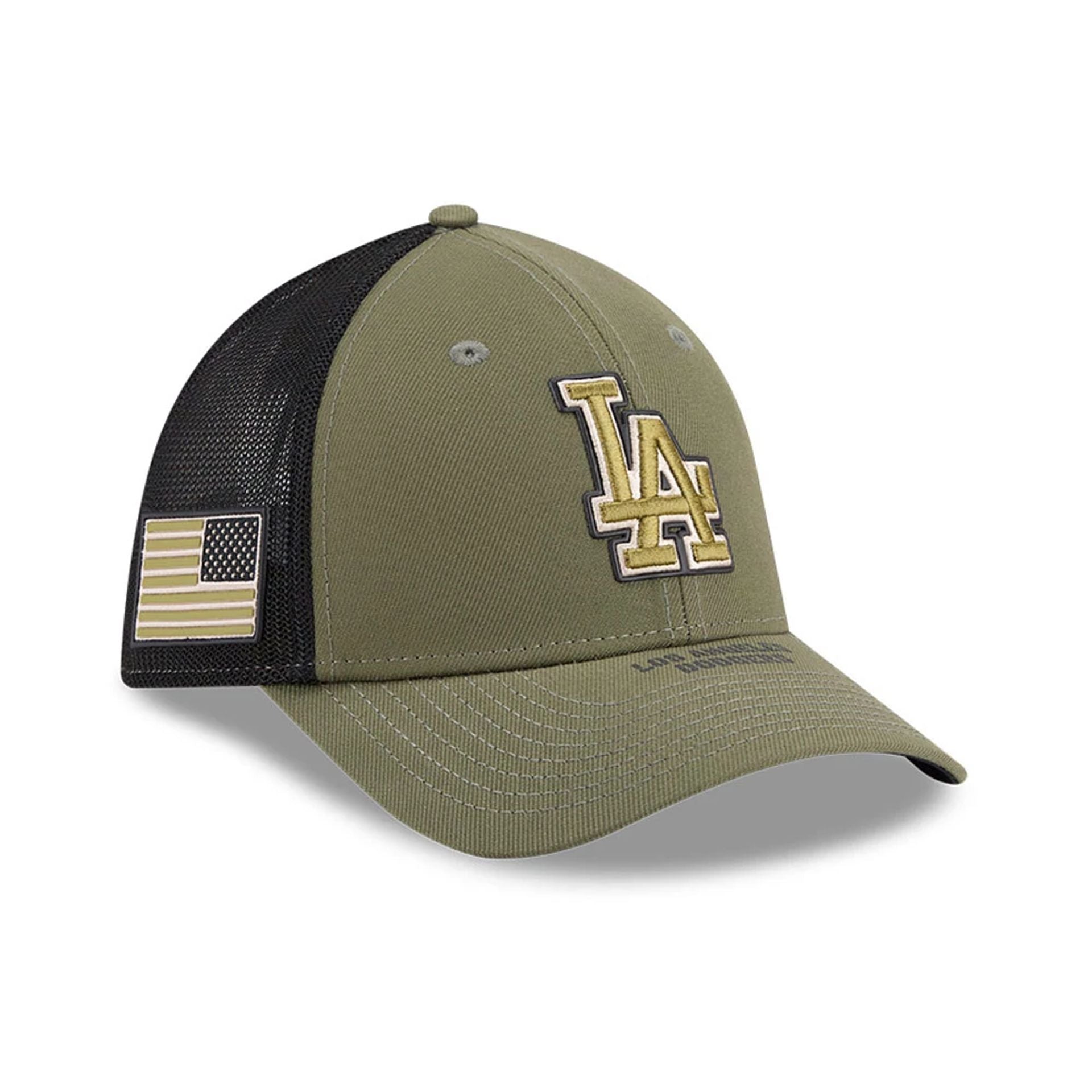 Pictured is this MLB Armed Forces Day 2026 LA Dodgers 39THIRTY M-Crown Stretch Fit cap in green. 1