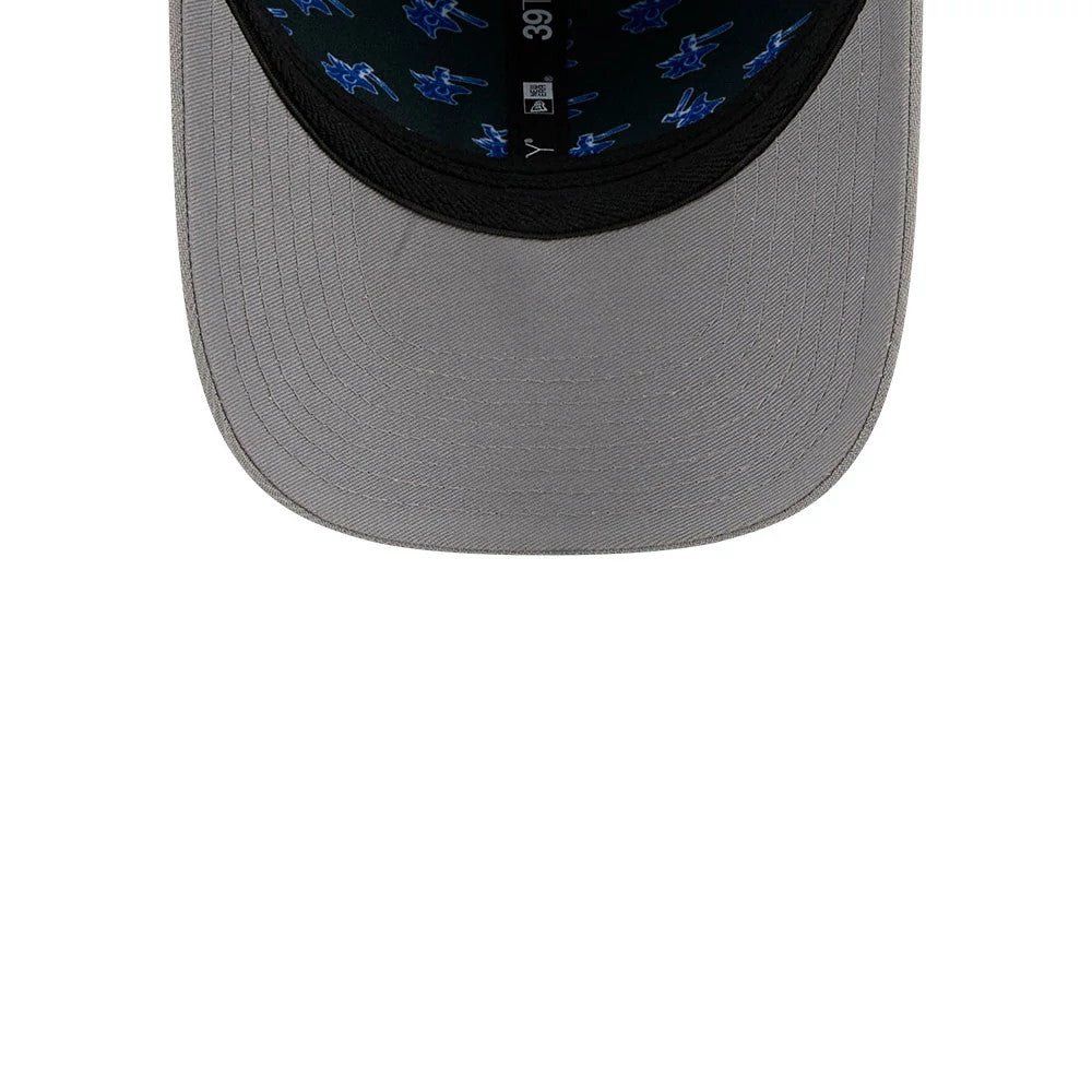Pictured is this NFL Draft 2026 Indianapolis Colts 39THIRTY M-Crown Stretch Fit cap in blue. 8