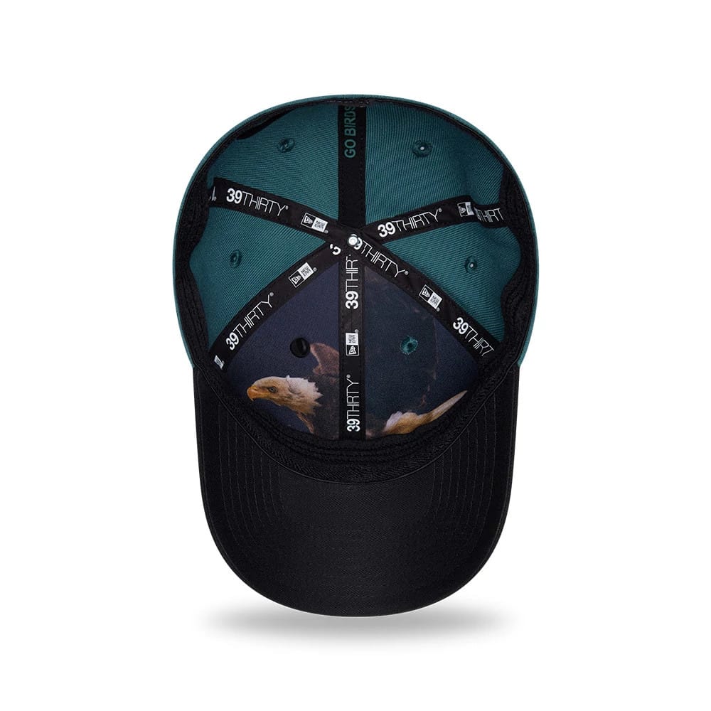 Pictured is this NFL Draft 2026 Philadelphia Eagles 39THIRTY M-Crown Stretch Fit cap in dark green. 2