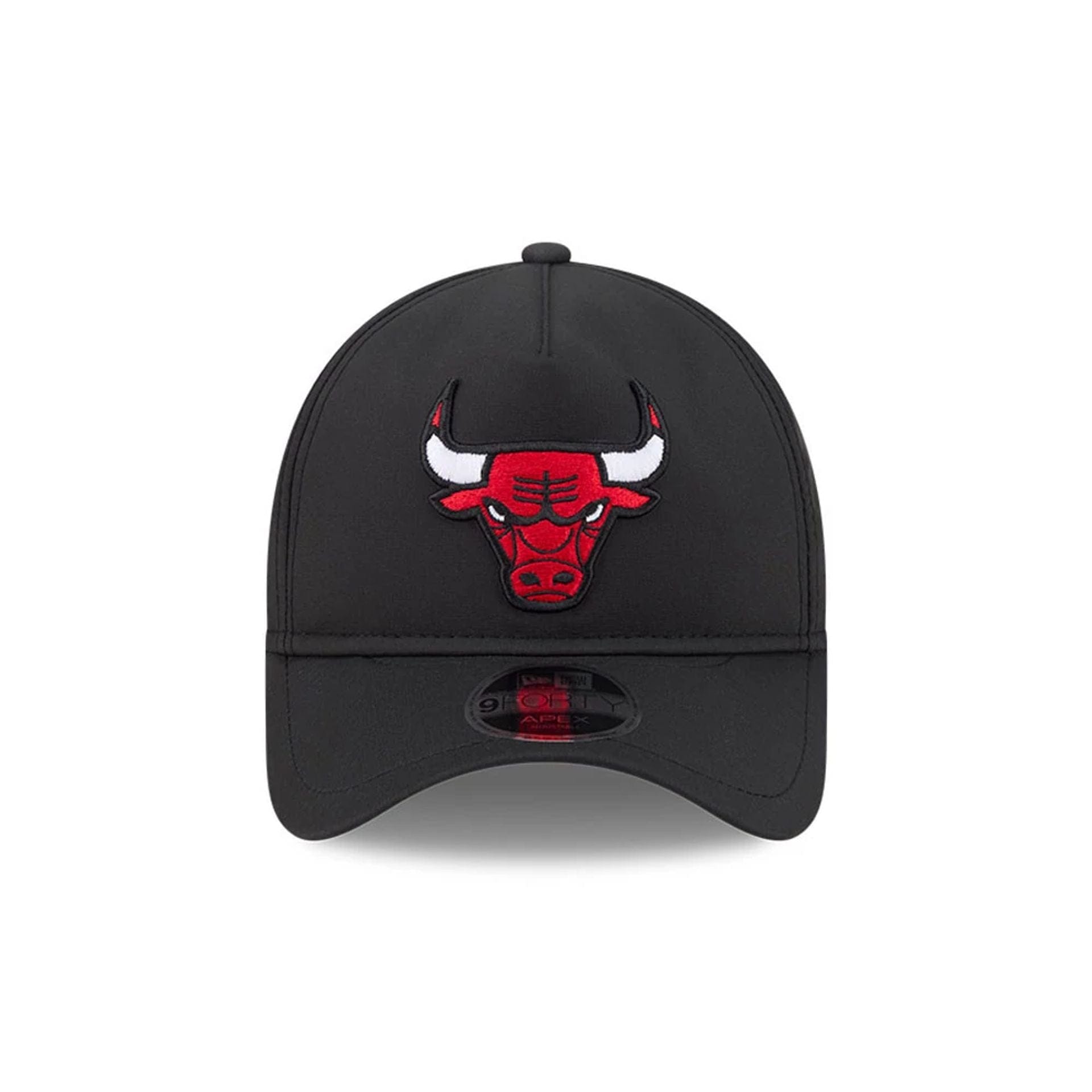 Pictured is this NBA Quickstrike Chicago Bulls 9FORTY Apex cap in black. 2