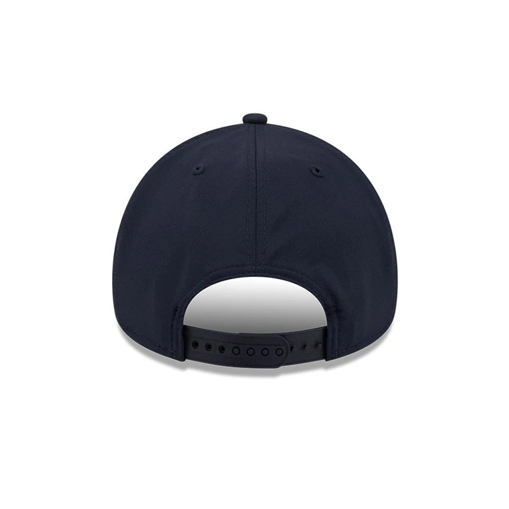 Pictured is this MLB Quickstrike Detroit Tigers 9FORTY Apex cap in navy. 4