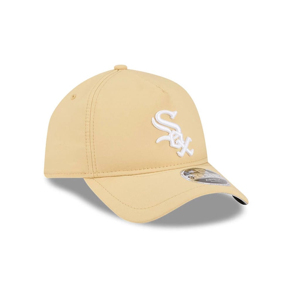 Chicago White Sox MLB Quickstrike Yellow New Era 9FORTY Apex Adjustable Cap, three-quarter view showing the raised white Sox logo embroidered on the front panel, curved yellow visor, and 9FORTY size sticker on the visor's front right side.