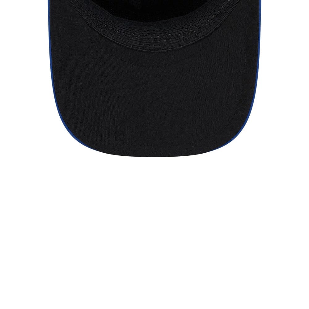 Pictured is this MLB Quickstrike Chicago Cubs 9FORTY Apex cap in blue. 2