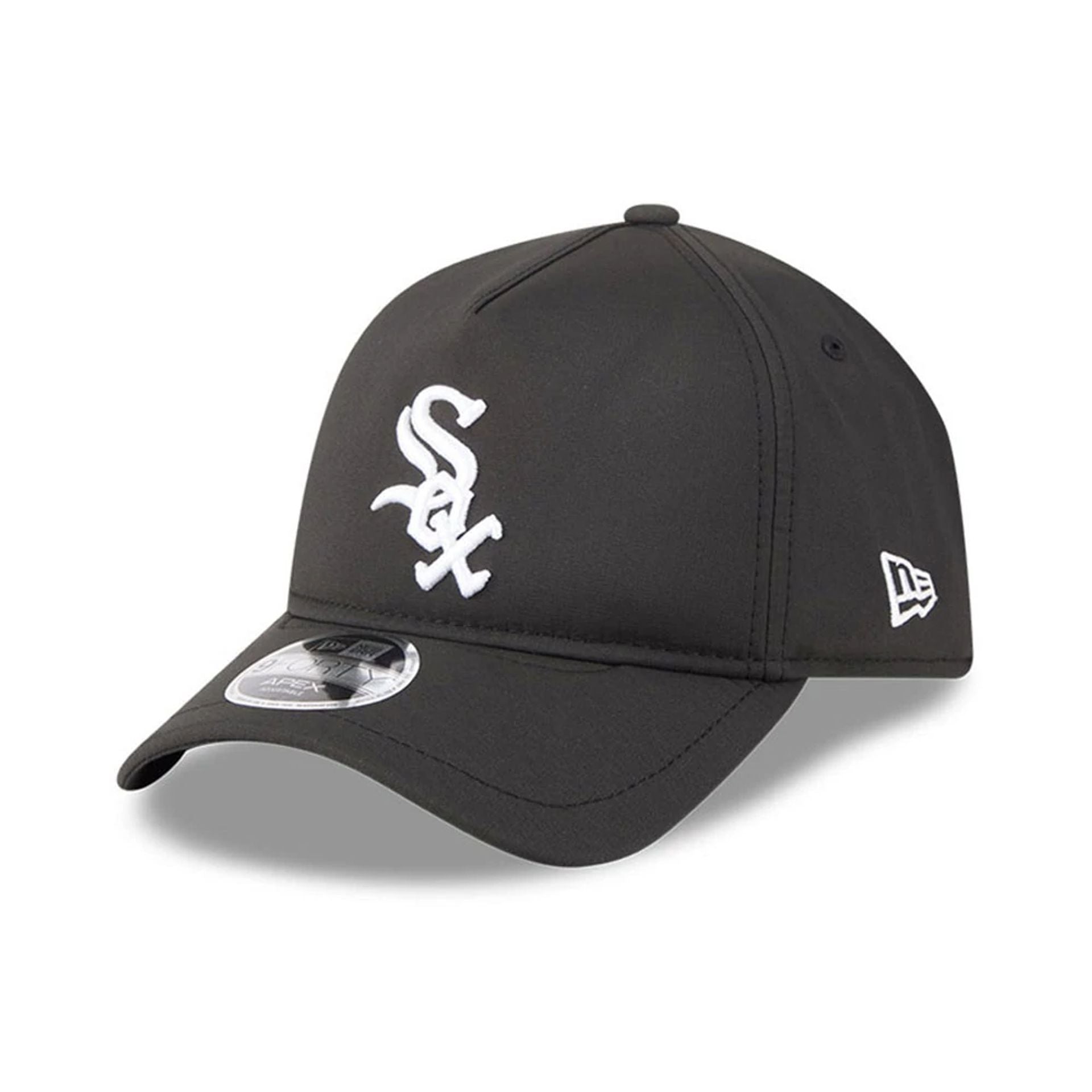 Pictured is this MLB Quickstrike Chicago White Sox 9FORTY Apex cap in black. 1