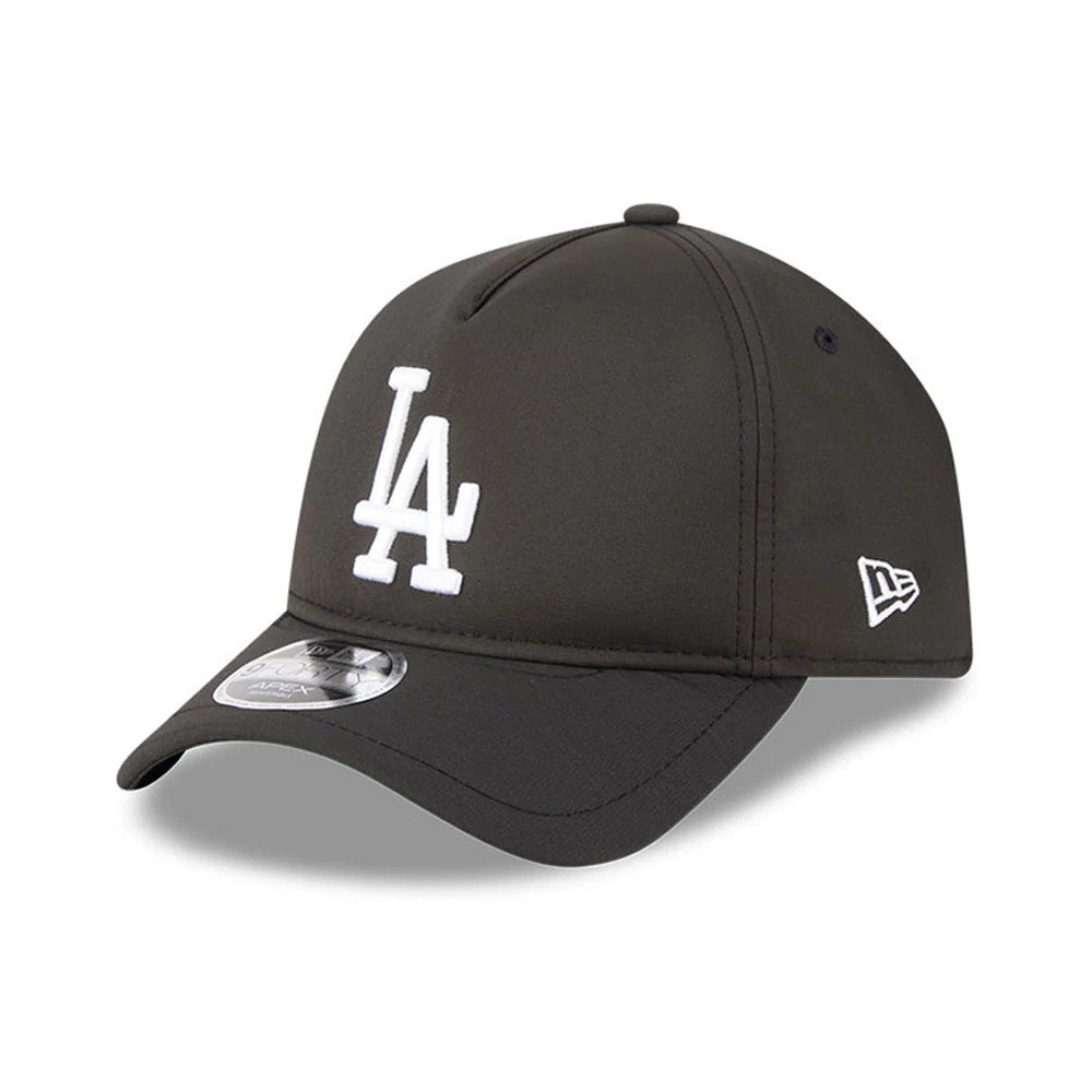 LA Dodgers MLB Quickstrike Core Black New Era 9FORTY Apex Adjustable Cap, three-quarter view showing the raised white LA logo embroidered on the front panel, black curved visor with a 9FORTY size sticker, and the New Era flag logo on the left side.