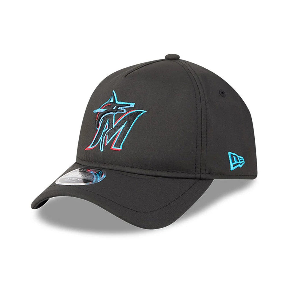 Miami Marlins MLB Quickstrike Black New Era 9FORTY Apex Adjustable Cap, three-quarter view showing the raised embroidered Miami Marlins logo in blue and red on the front panel, with a curved black visor and a 9FORTY size sticker.