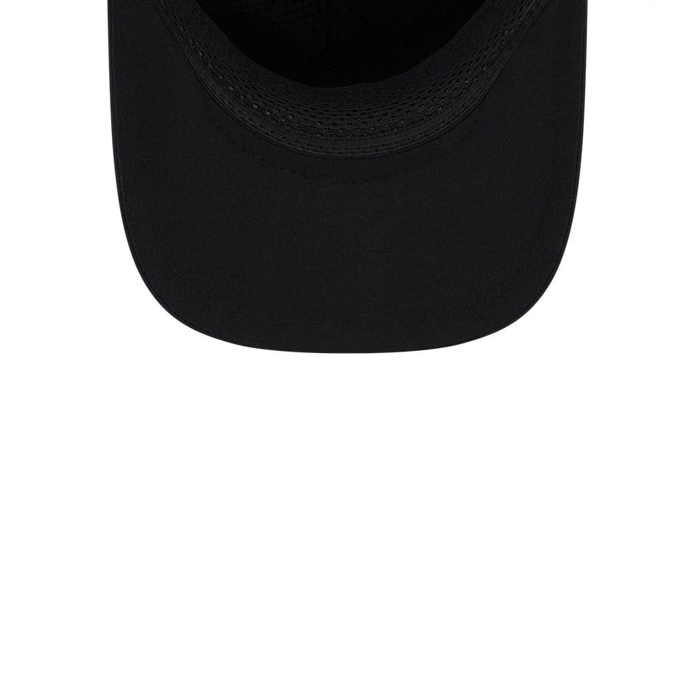 Pictured is this MLB Quickstrike Minnesota Twins 9FORTY Apex cap in navy. 7