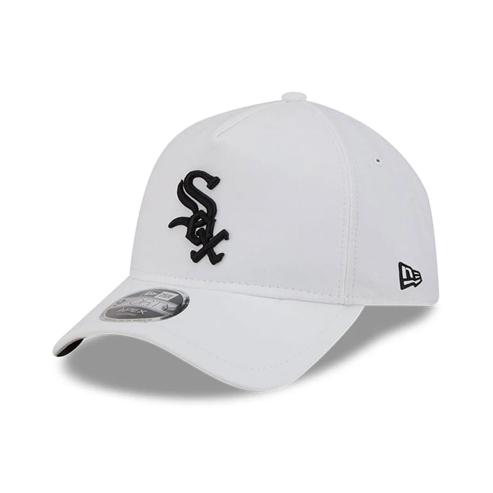 Pictured is this MLB Quickstrike Chicago White Sox 9FORTY Apex cap in white. 1