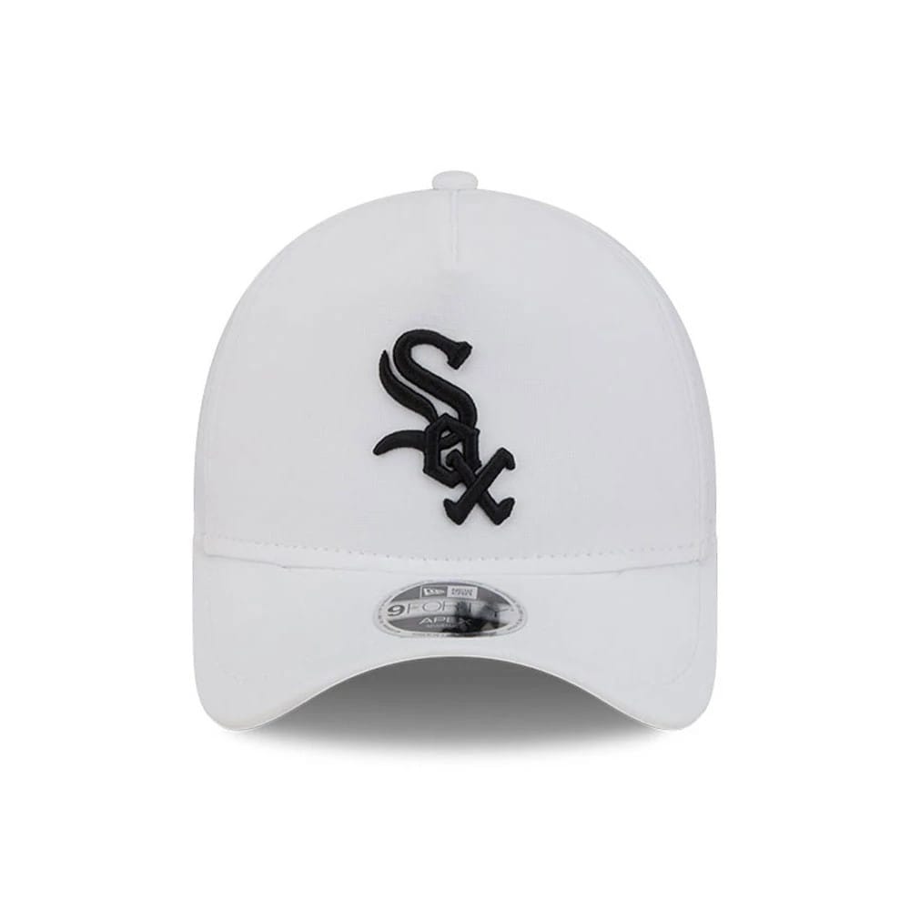 Pictured is this MLB Quickstrike Chicago White Sox 9FORTY Apex cap in white. 3