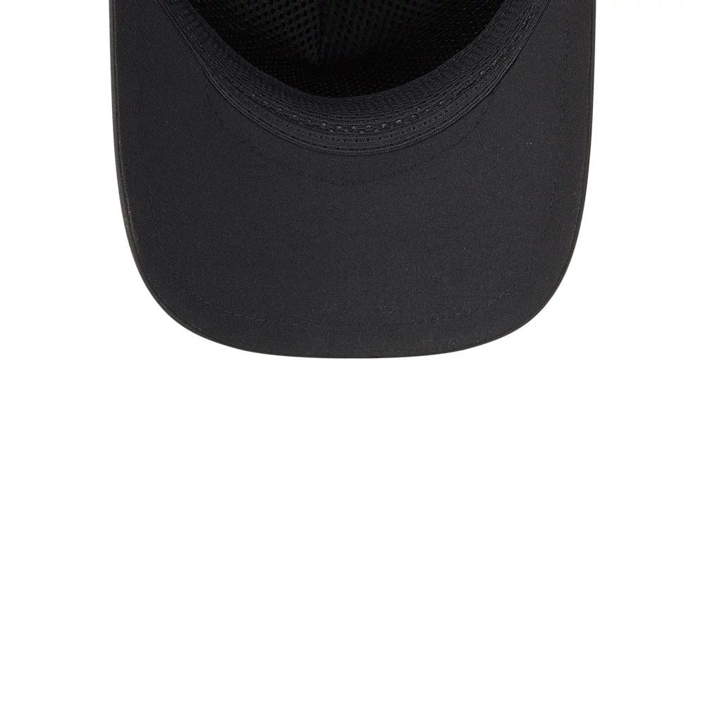 Pictured is this MLB Quickstrike San Francisco Giants 9FORTY Apex cap in black. 7