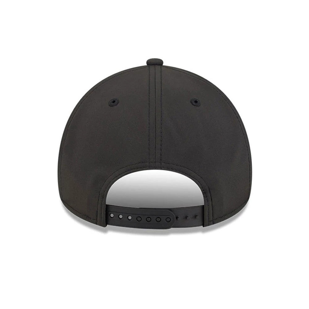 Baltimore Orioles MLB Quickstrike Black New Era 9FORTY Apex Adjustable Cap, rear view showing a plain black structured crown with two embroidered eyelets, a black top button and an adjustable snap strap at the opening.