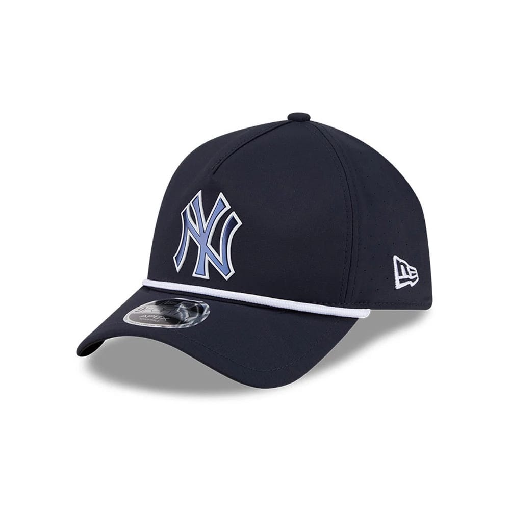 Pictured is this MLB Quickstrike New York Yankees 9FORTY Apex cap in navy. 1