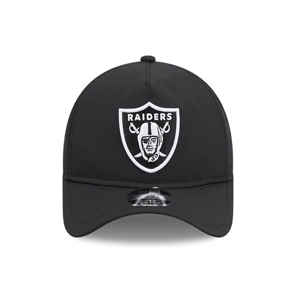 Pictured is this NFL Quickstrike Las Vegas Raiders 9FORTY Apex cap in black. 2