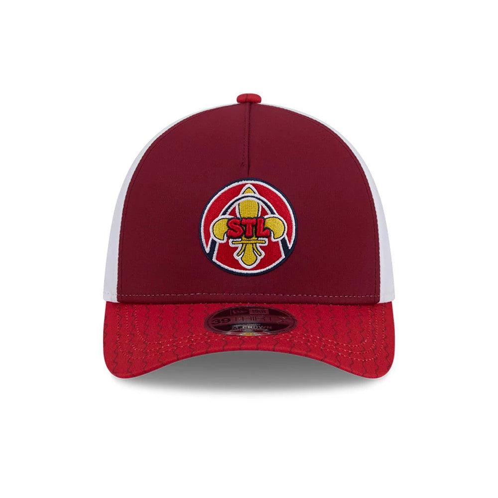 Cardinals MLB City Connect Red New Era 39THIRTY M-Crown A-Frame Stretch Fit Cap, front view showing a embroidered STL logo in red, yellow, and white on the front panel, with a red patterned visor and a 39THIRTY size sticker.